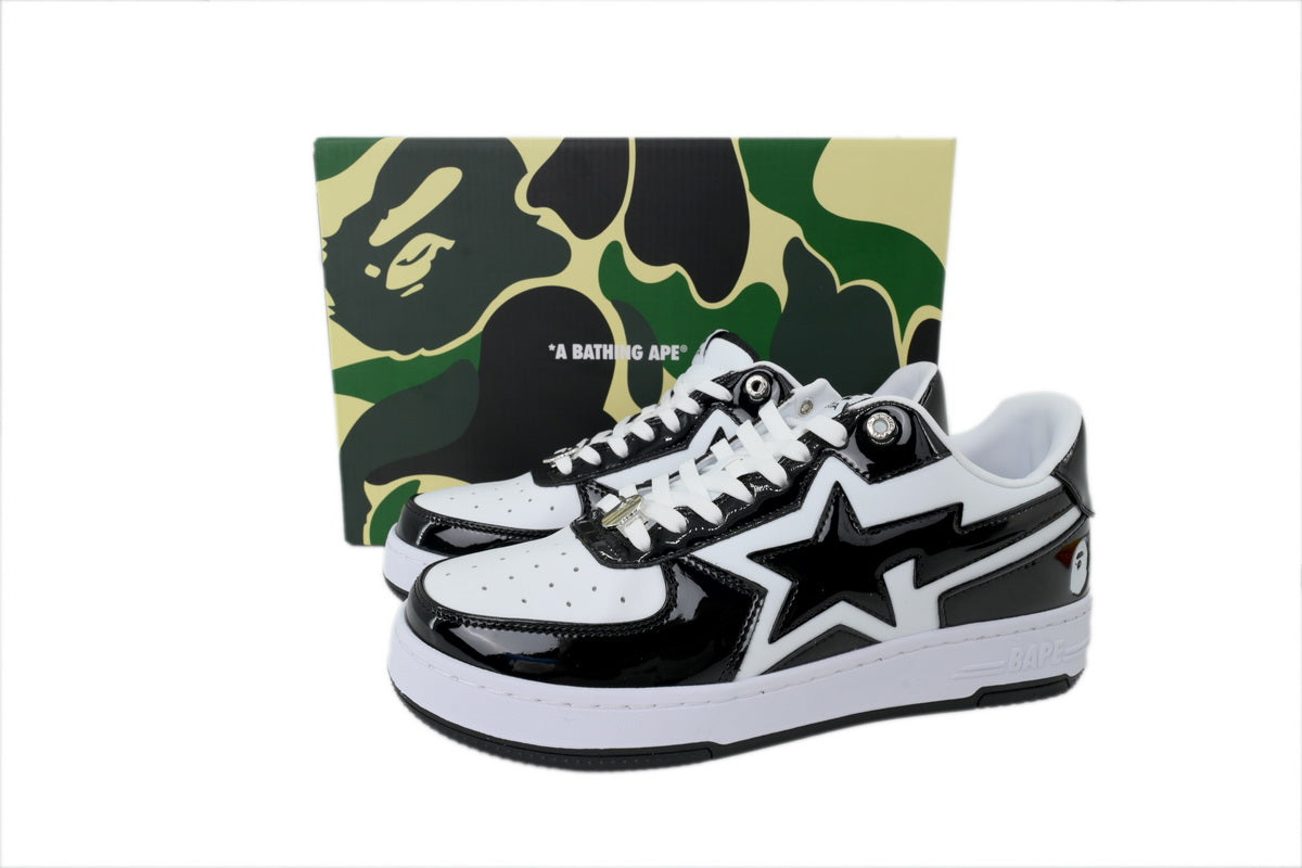 A BATHING APE BAPE Black & White Men's Sneakers