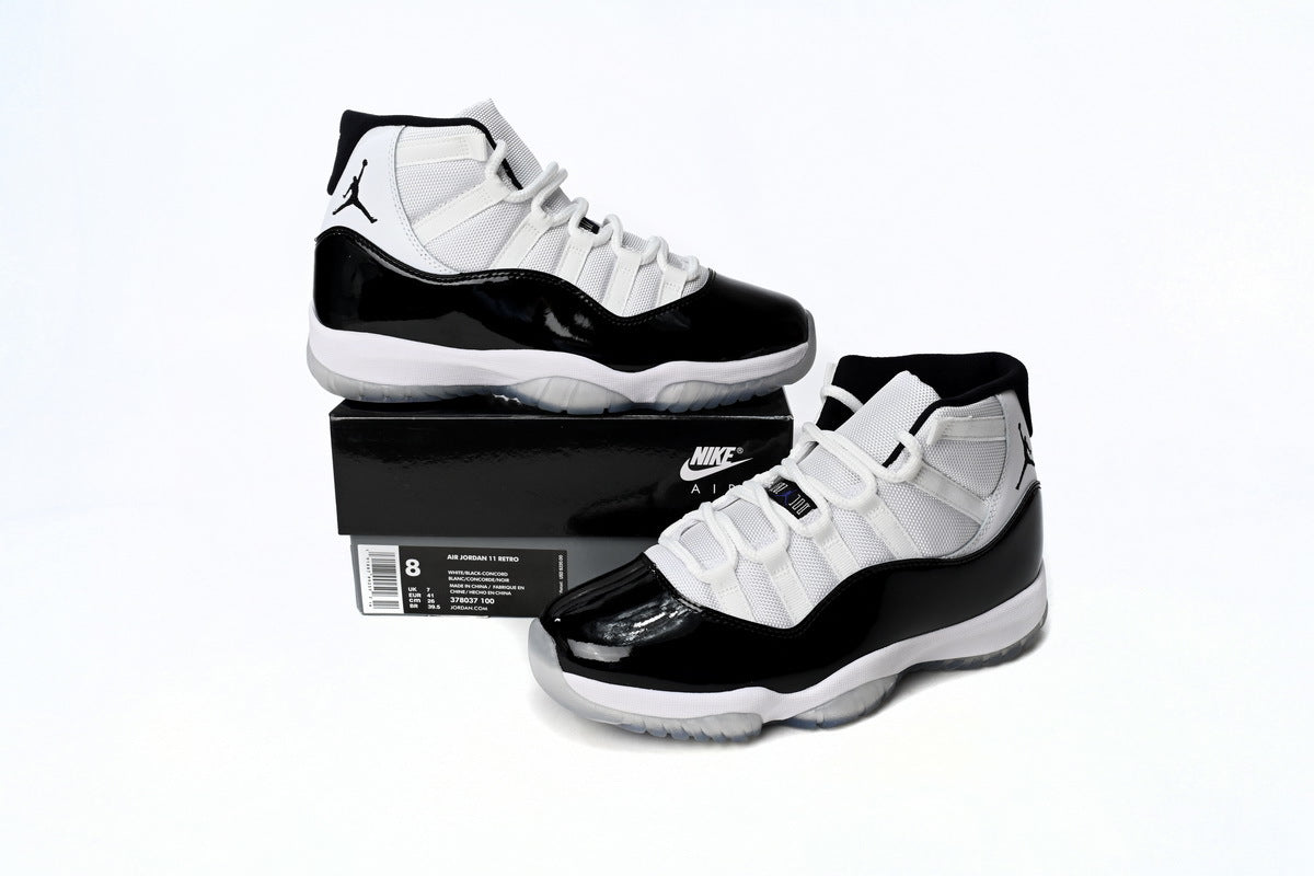 Air Jordan 11 Retro 'Concord'