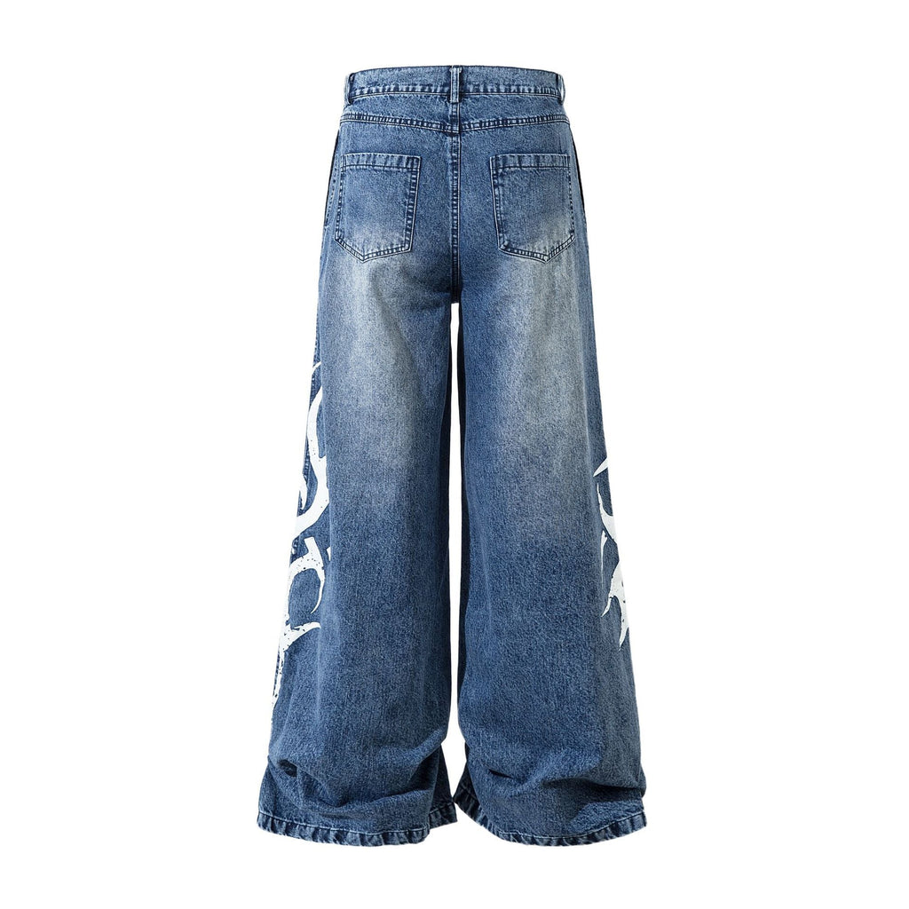 New high street trend thorn print washed jeans