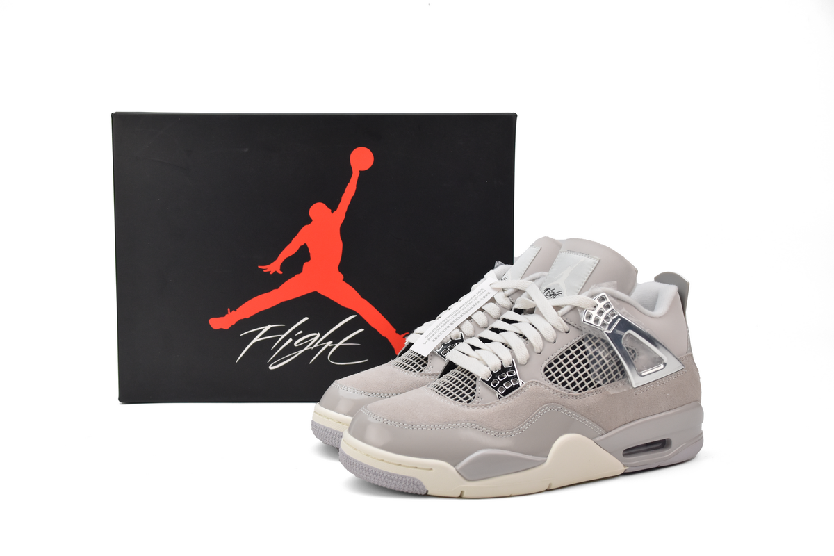 Air Jordan 4 Retro WMNS 'Frozen Moments'