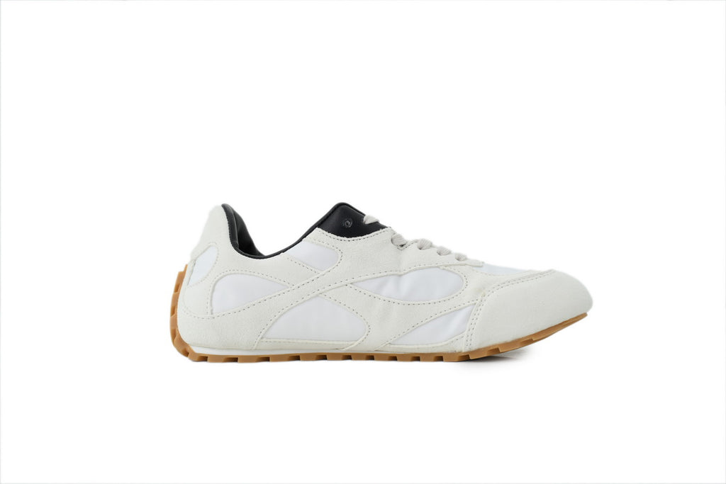 Bottega Veneta Orbit Flash Sneakers – Light Beige