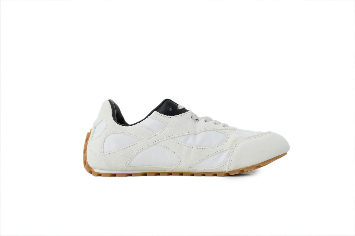 Bottega Veneta Orbit Flash Sneakers – Light Beige
