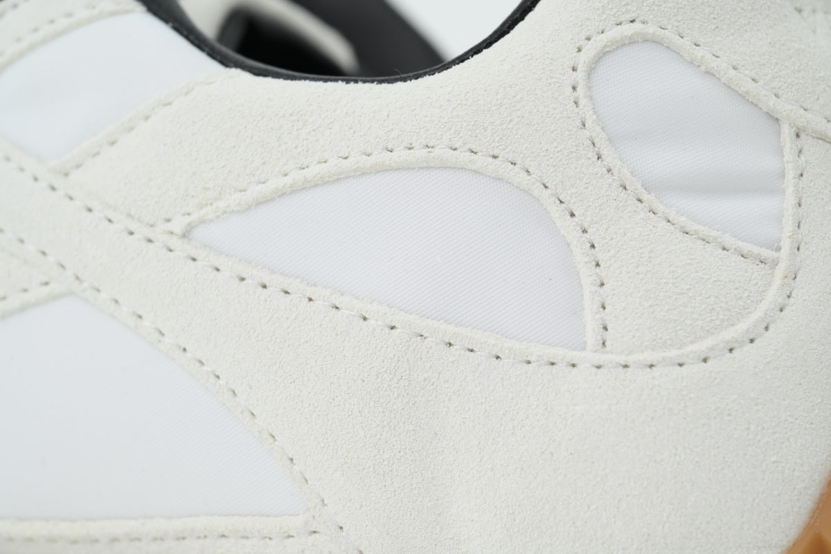 Bottega Veneta Orbit Flash Sneakers – Light Beige