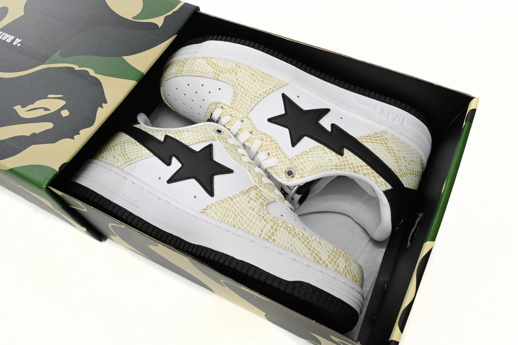 A BATHING APE BAPE STA Low White Snake-Skin Pattern