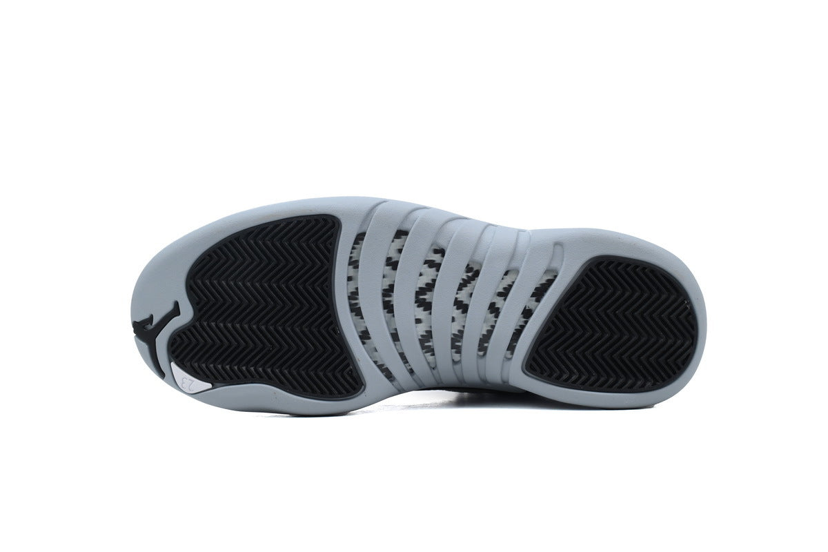 Air Jordan 12 Retro 'Black and wolf Gre