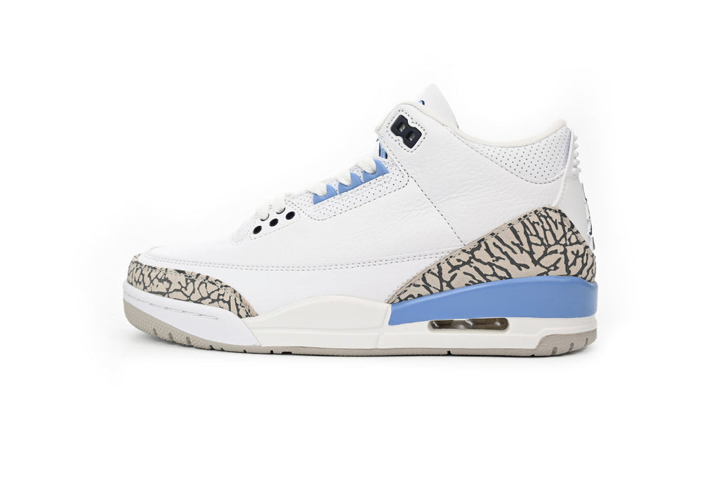 Air Jordan 3 Retro 'UNC'