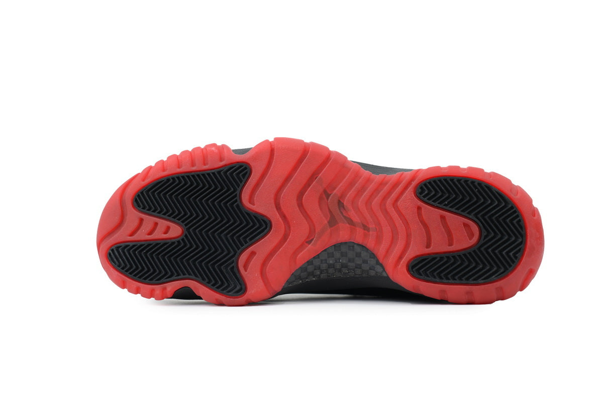 Air Jordan 11 Retro 'New Black Red'