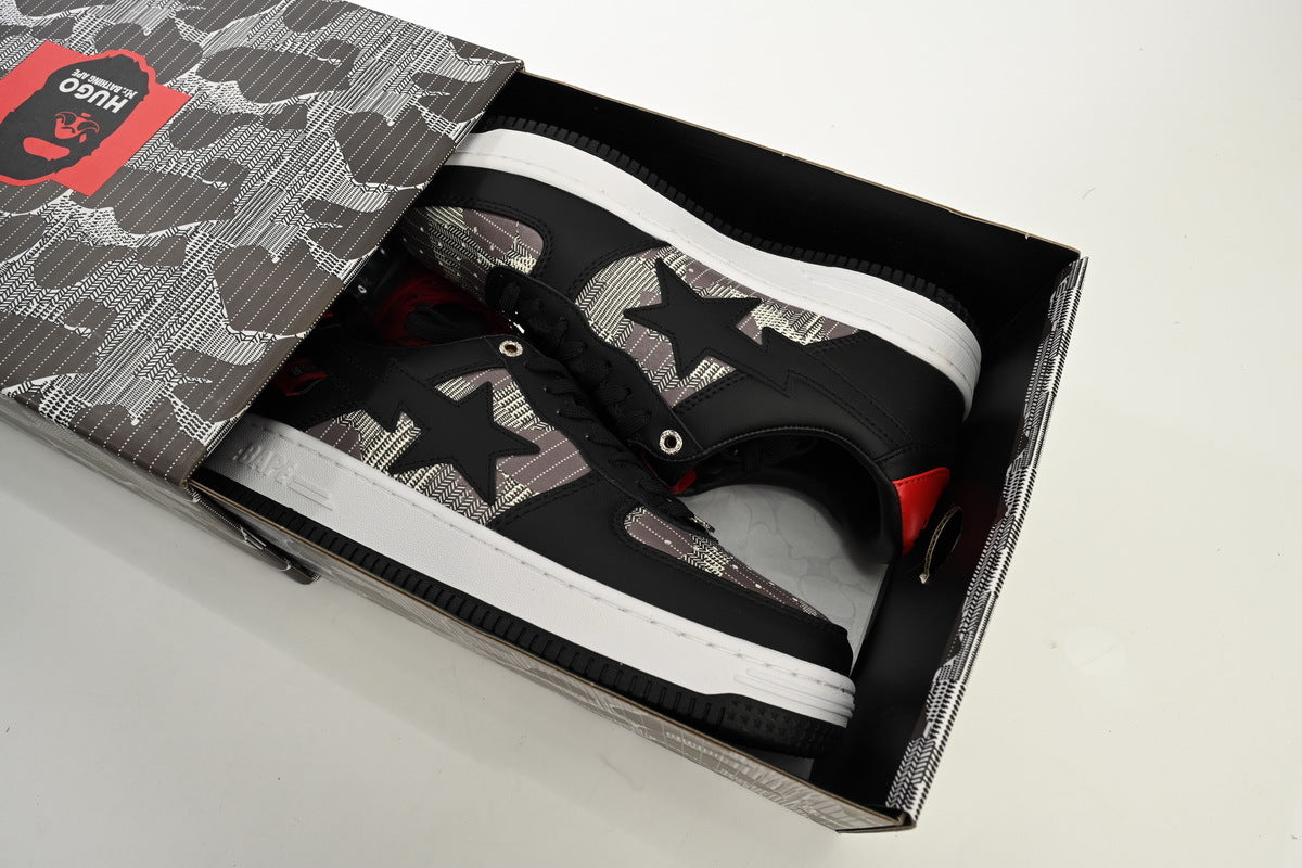 A BATHING APE BAPE STA Low Black Red Co-Branding