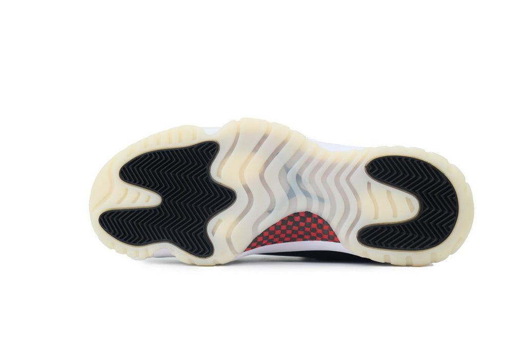 Air Jordan 11 Retro 'Deep Blue'