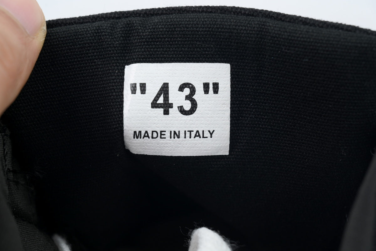 Off-White Vulc Low Black Canvas Sneakers