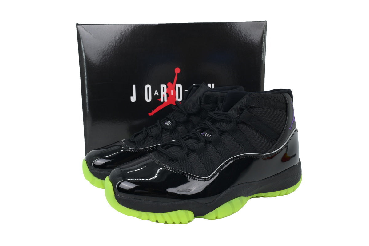 Air Jordan 11 Retro 'Clown'