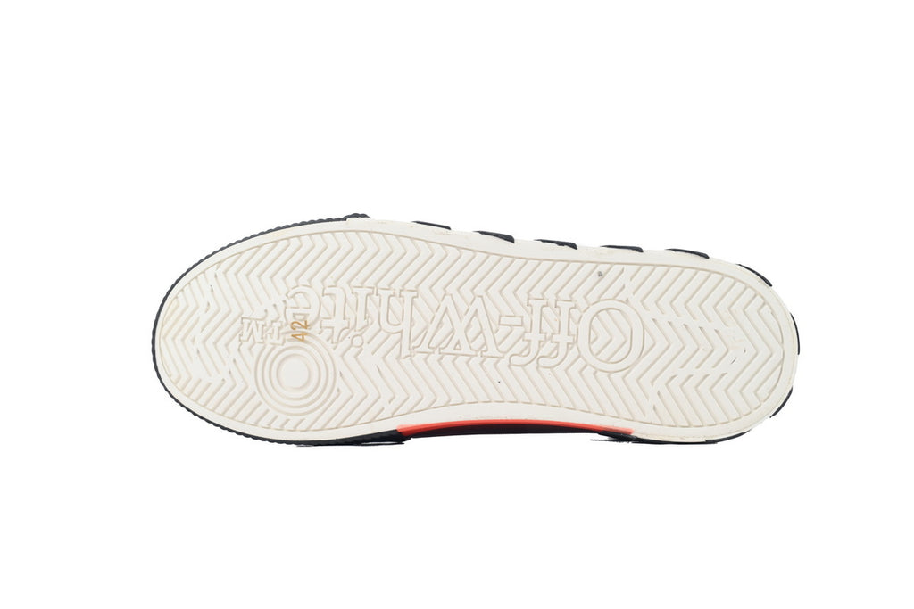 Off-White Women's Vulc Low Black Sneakers with White Arrow