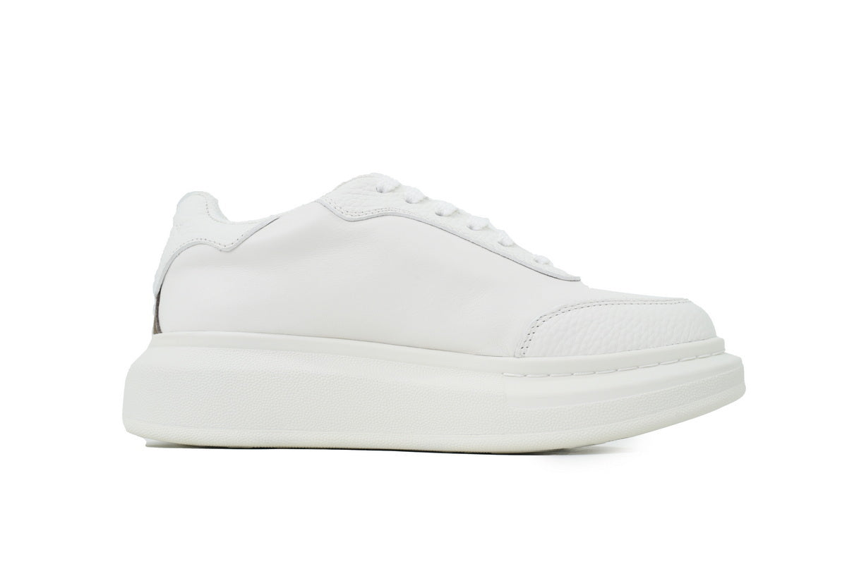 Alexander McQueen Oversized Sneakers – All White