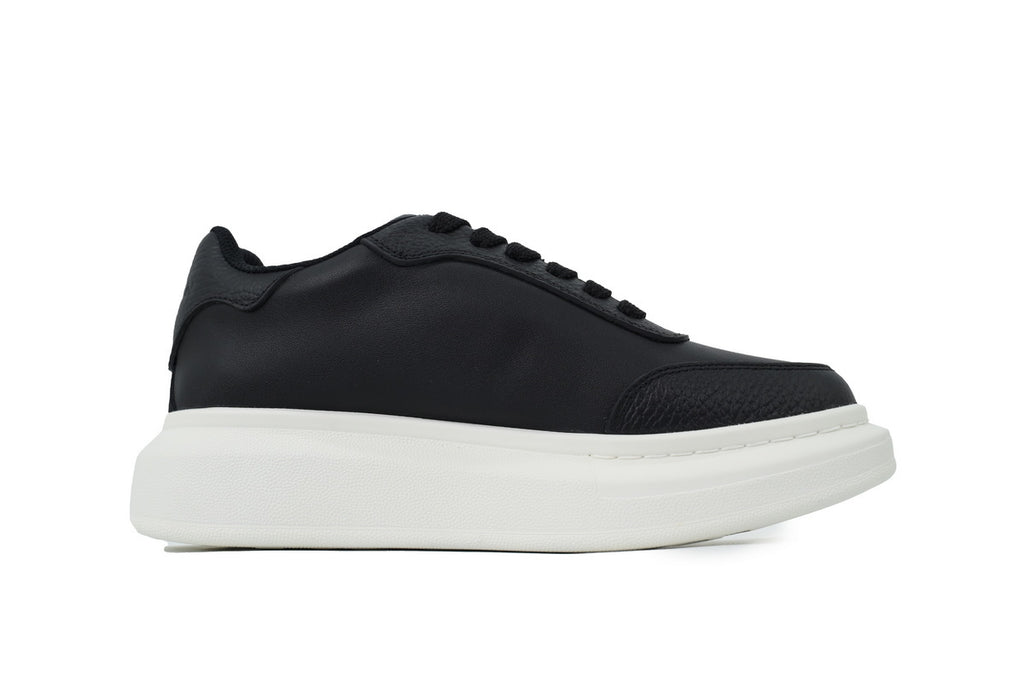 Alexander McQueen Black Oversized Sneakers