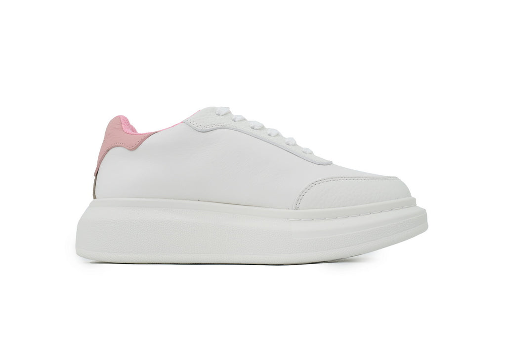 Alexander McQueen Oversized Sneakers – White & Pink