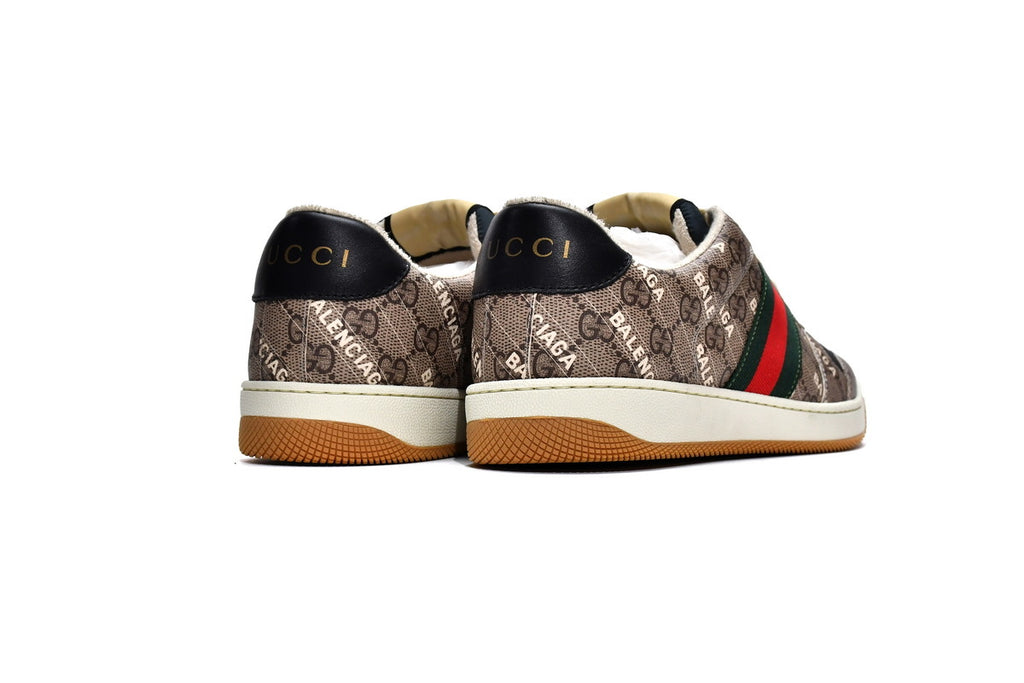 Gucci Screener GG Supreme Sneakers