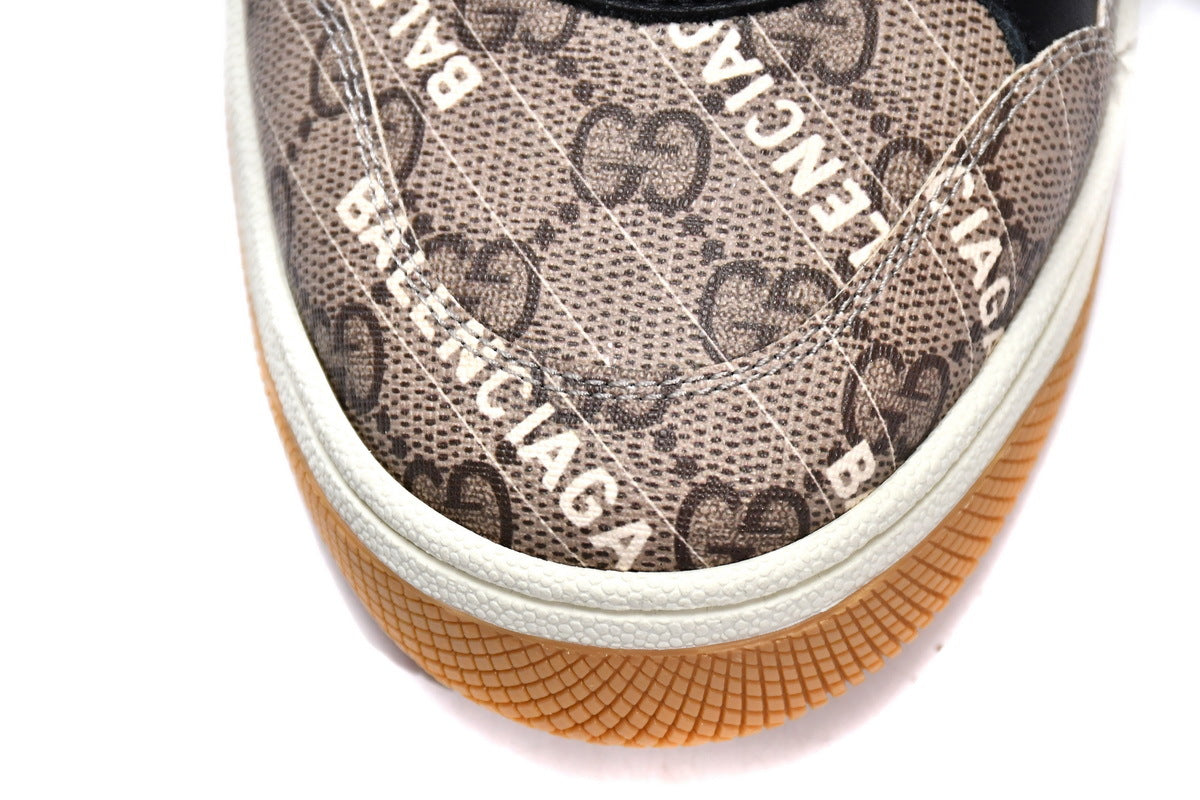 Gucci Screener GG Supreme Sneakers