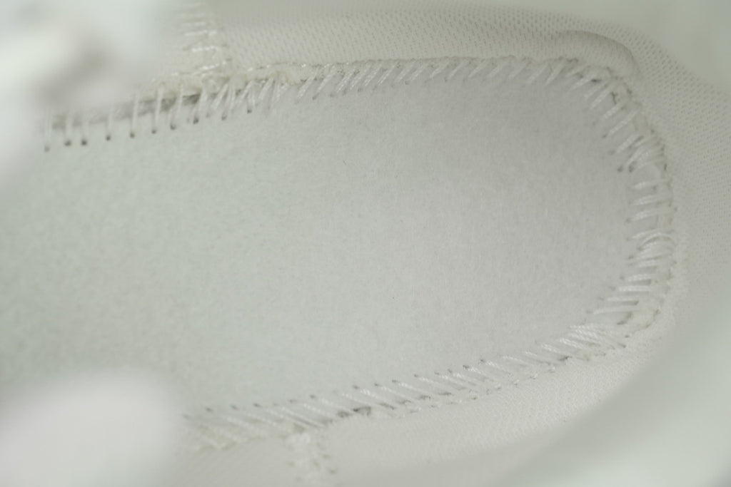 Bottega Veneta Orbit Sneakers – White Mesh