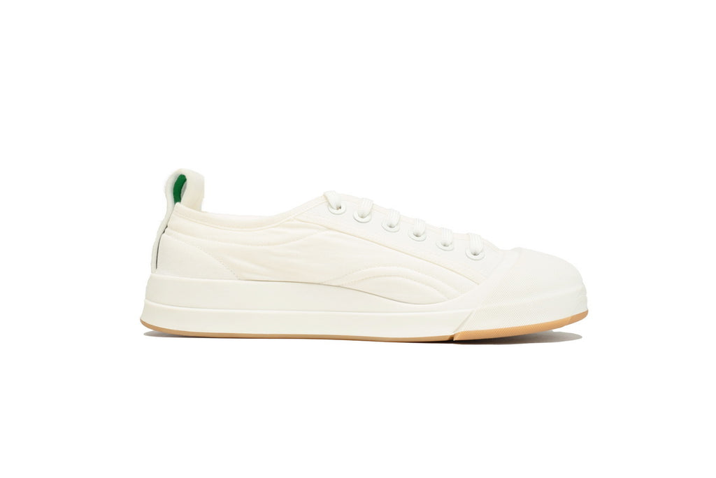 Bottega Veneta Vulcan Low-Top Sneakers – White Canvas