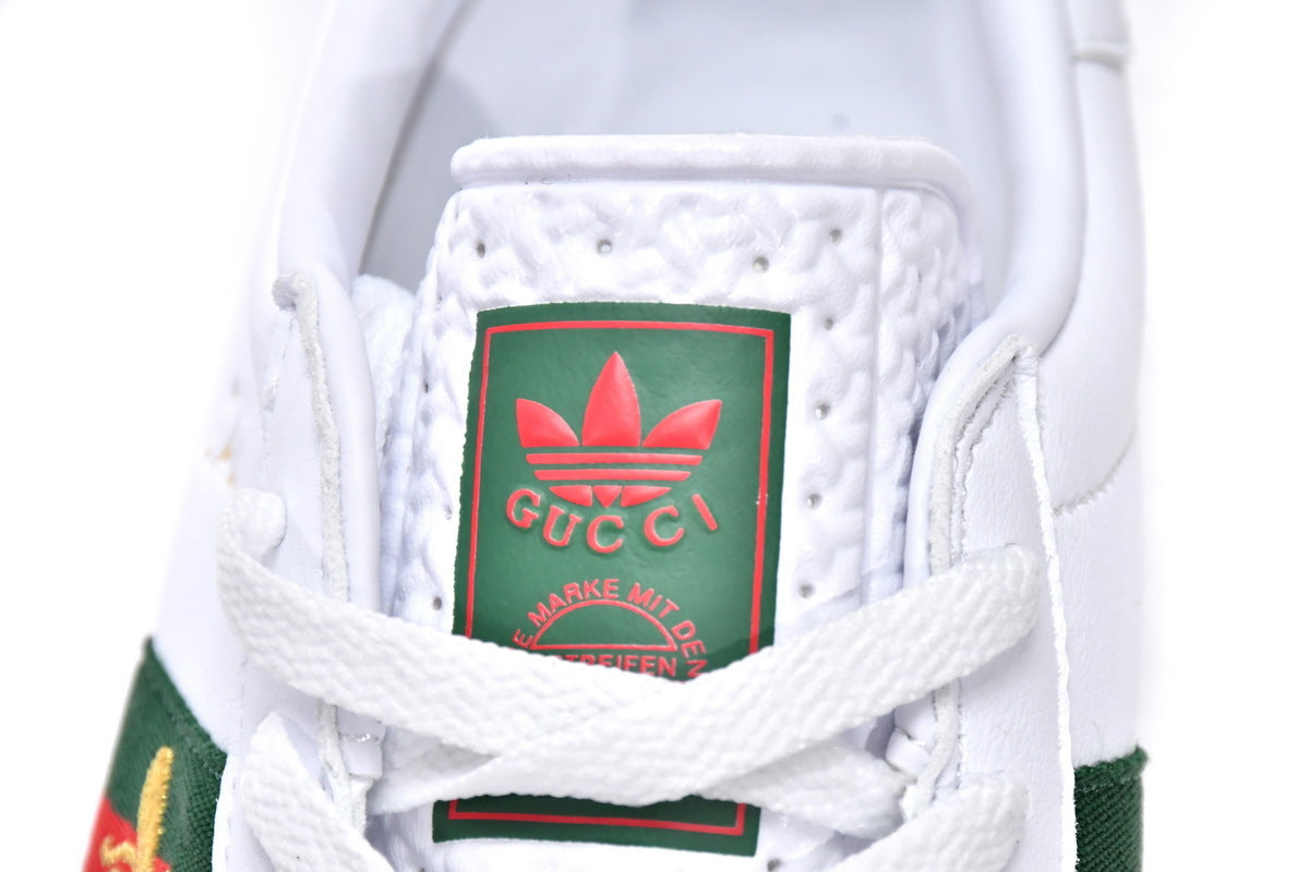 Gucci x adidas Originals Gazelle Bee Sneakers