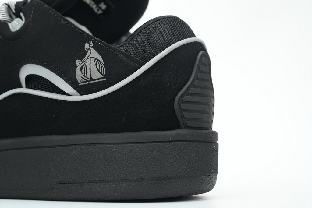 LANVIN Curb Leather Sneakers – Black/Grey