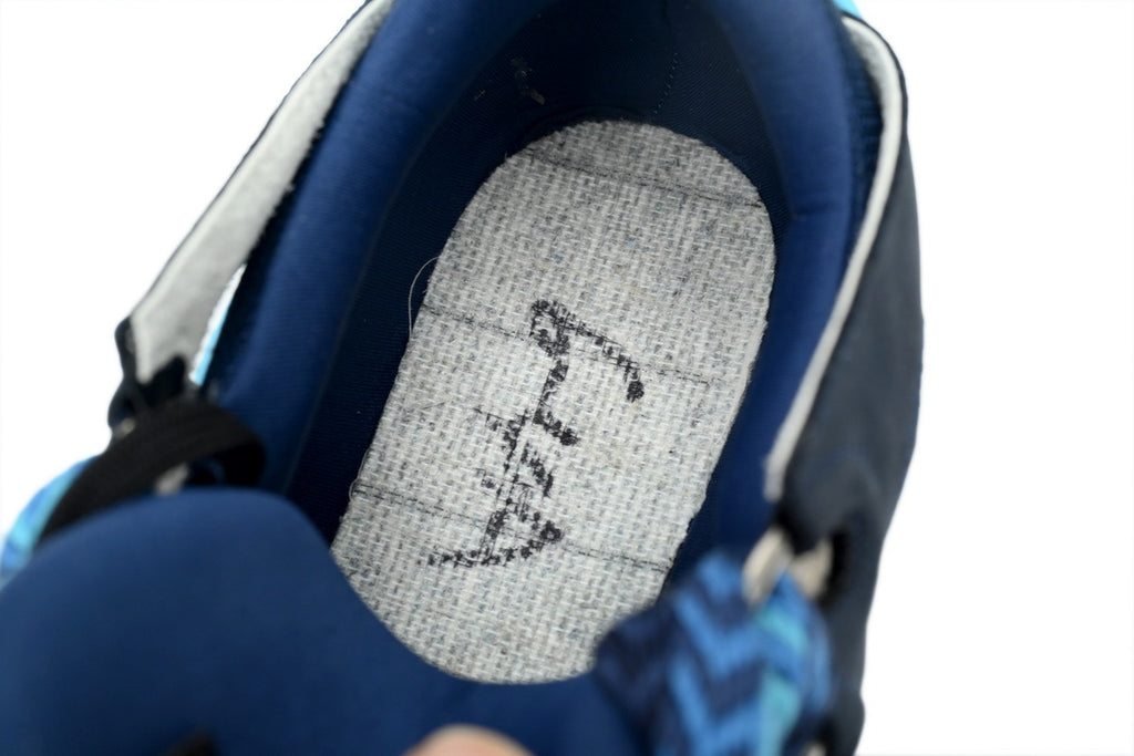 LANVIN Curb Leather Sneakers – Navy Blue
