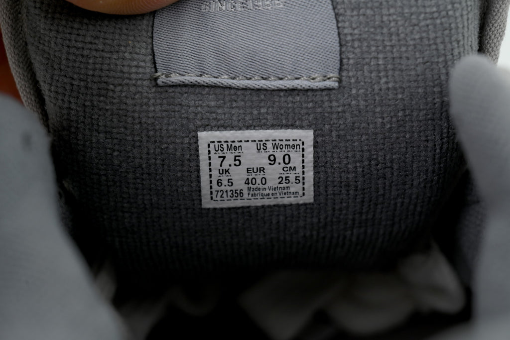 Vans Knu Skool Grey Suede Sneakers