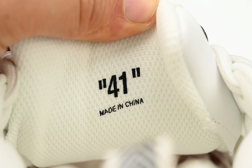 Off-White Be Right Back White Sneakers
