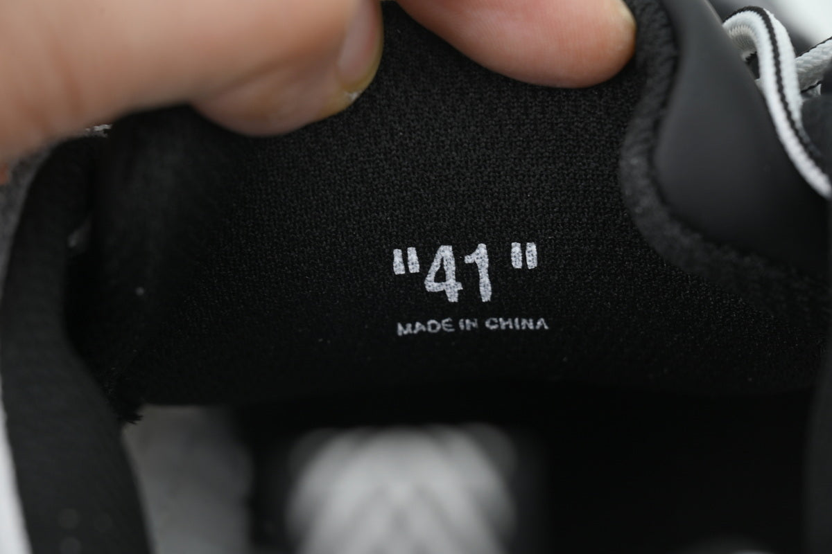Off-White Be Right Back Black White Sneakers