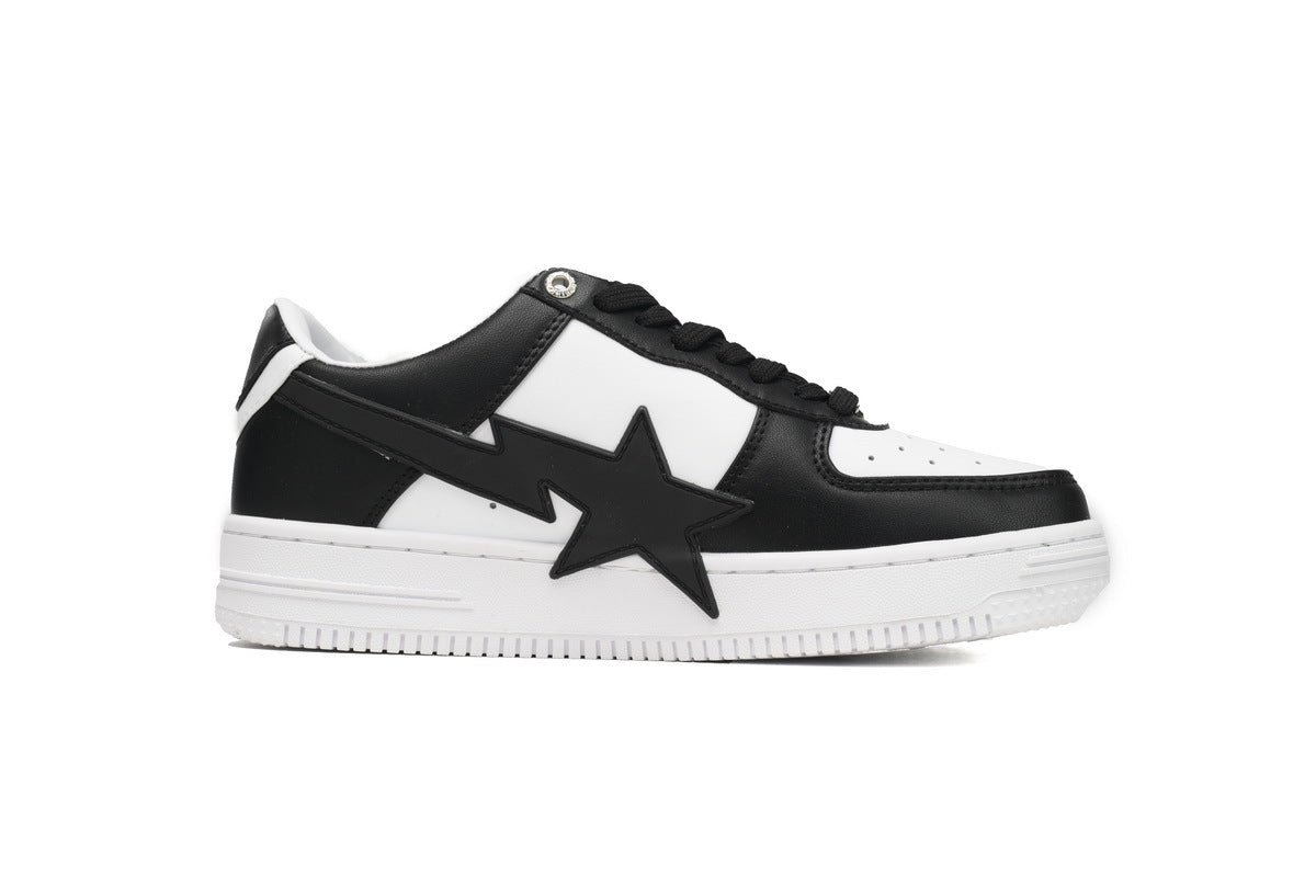 A BATHING APE BAPE STA Low Black and White Star Sneakers