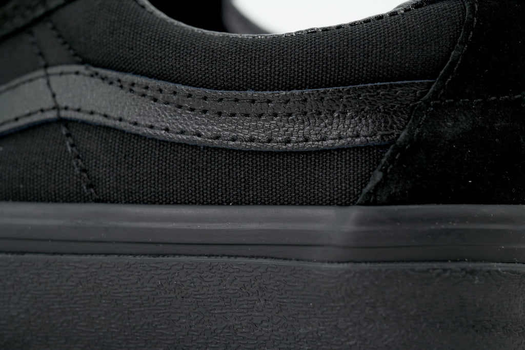 Vans Sk8-Low Black Low-Top Sneakers