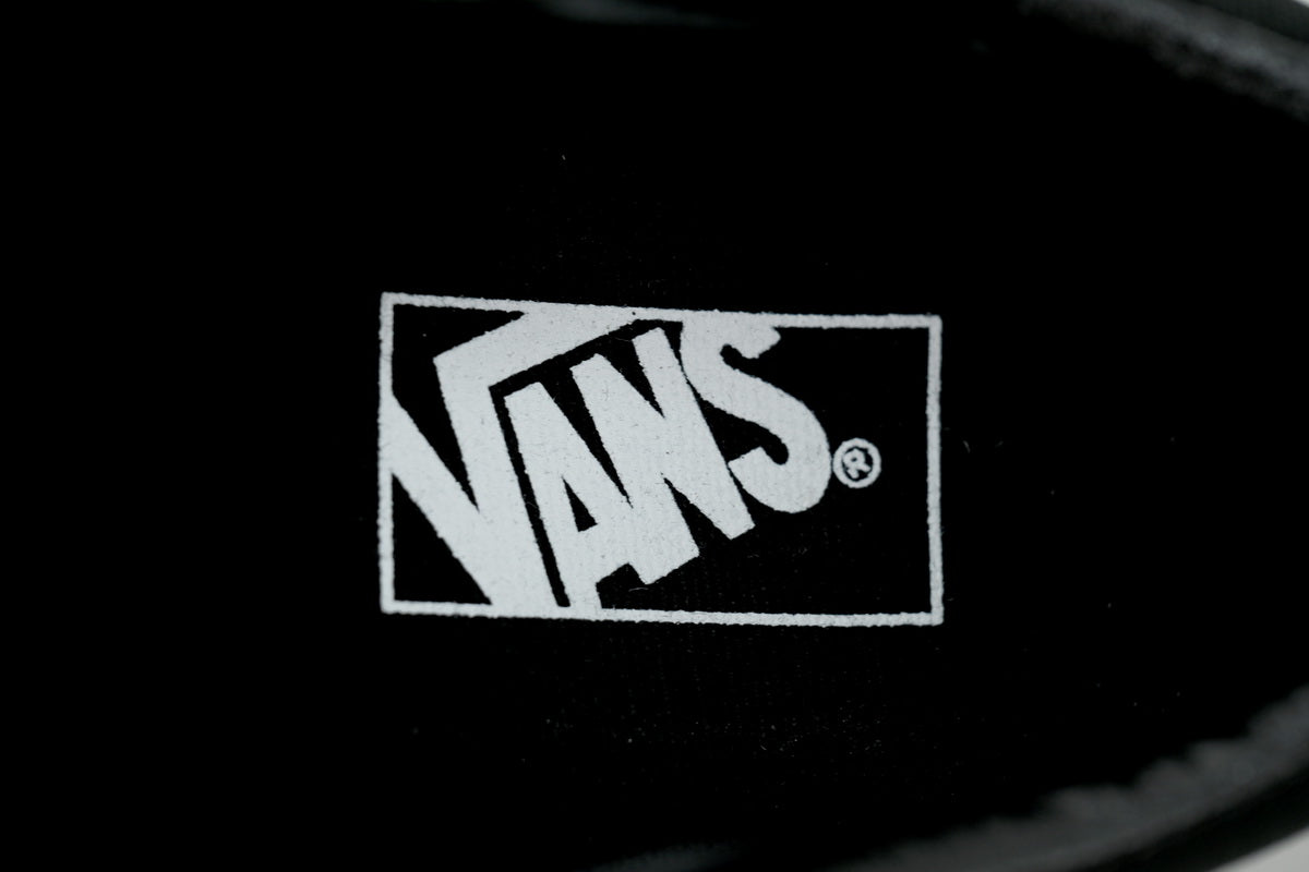 Vans Sk8-Low Black Low-Top Sneakers