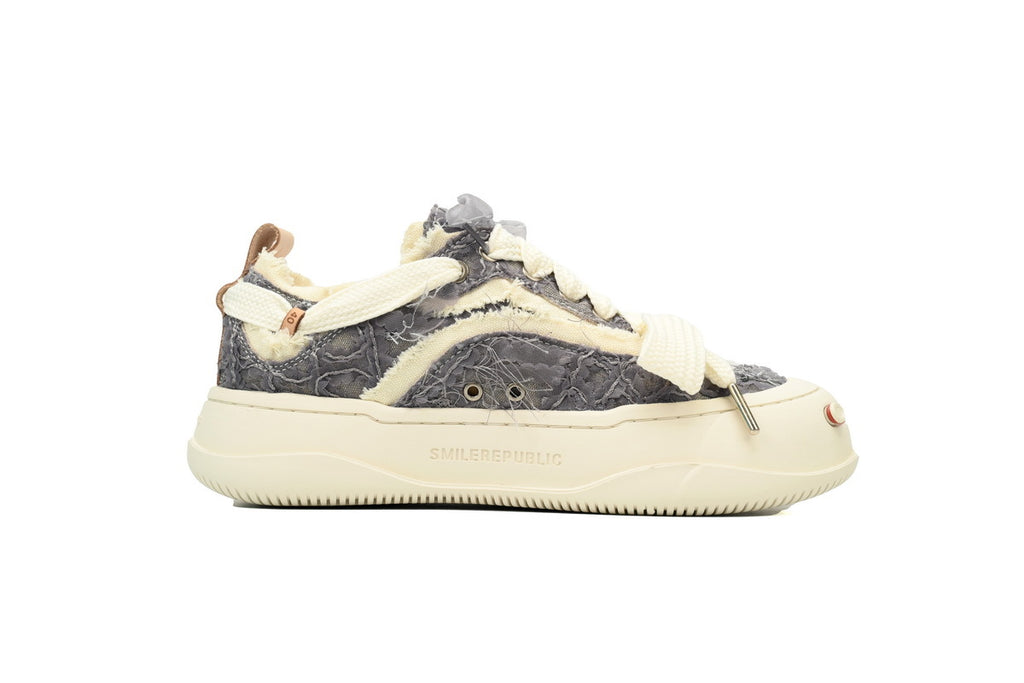Smilerepublic Silver Frost Canvas Cap-Toe Sneakers