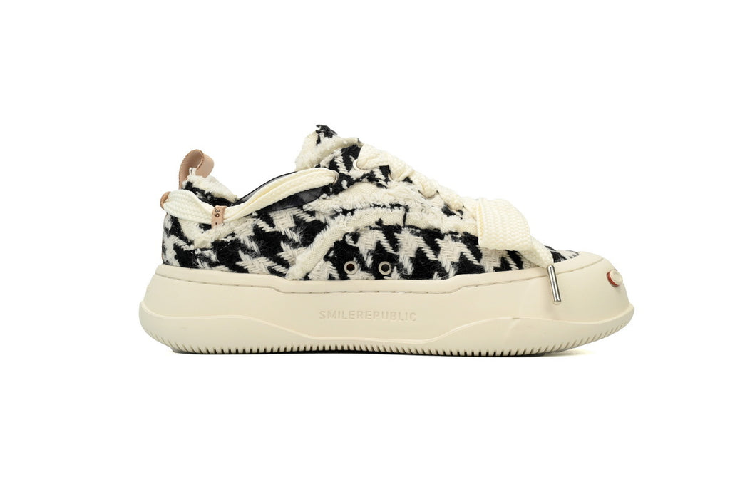 Smilerepublic Canvas Sneakers – Black/White Houndstooth