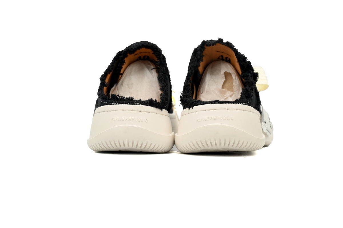 Smilerepublic Black Fabric Cap-Toe Sneakers