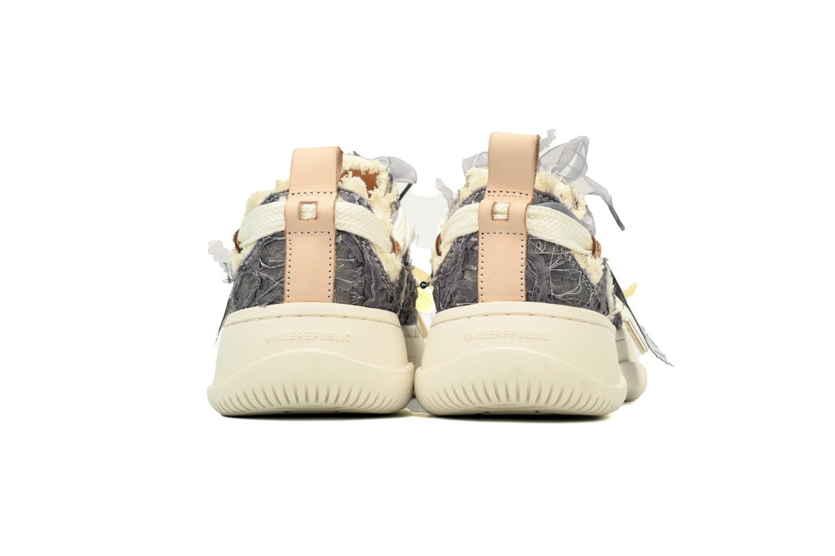 Smilerepublic Silver Frost Canvas Cap-Toe Sneakers