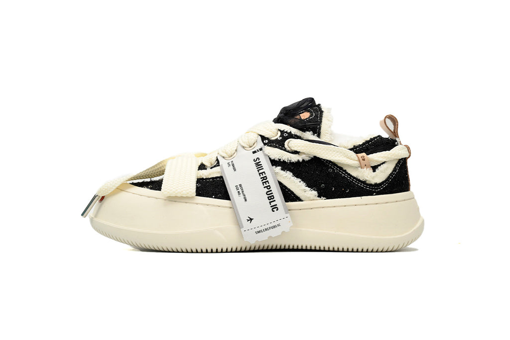 Smilerepublic Black & White Canvas Platform Sneakers