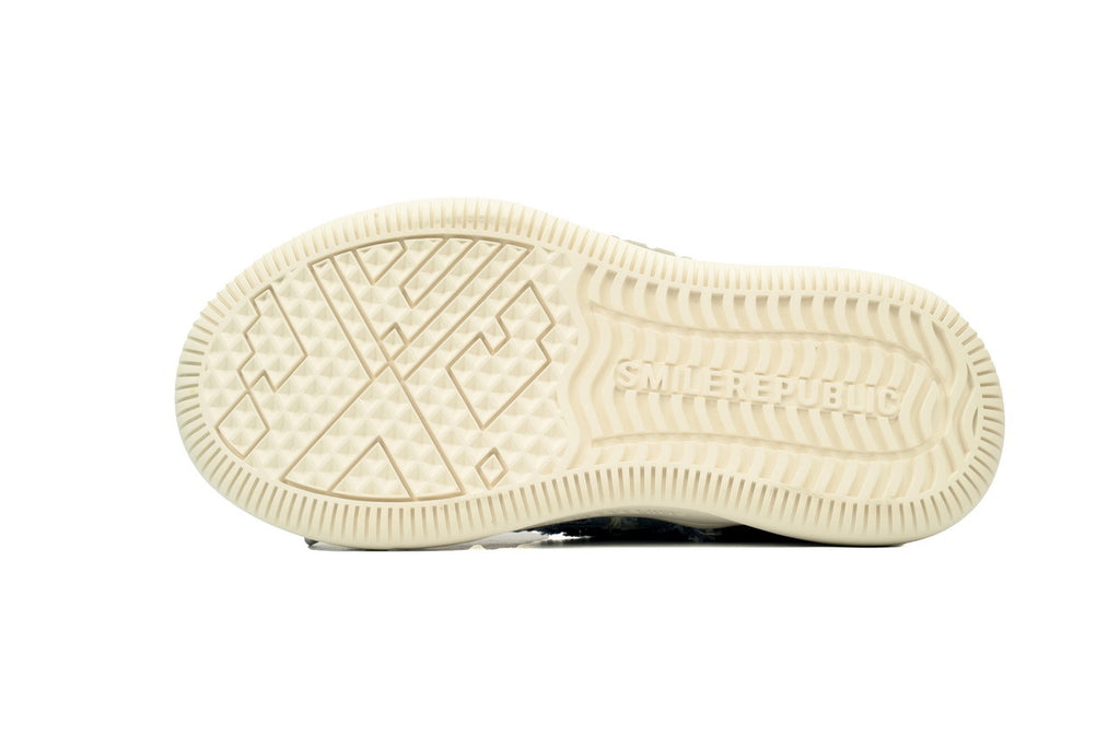 Smilerepublic Canvas Sneakers – Light Blue