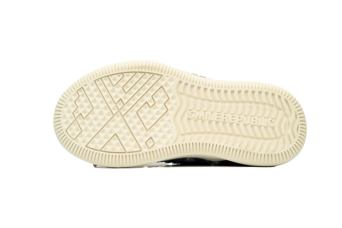Smilerepublic Canvas Sneakers – Light Blue