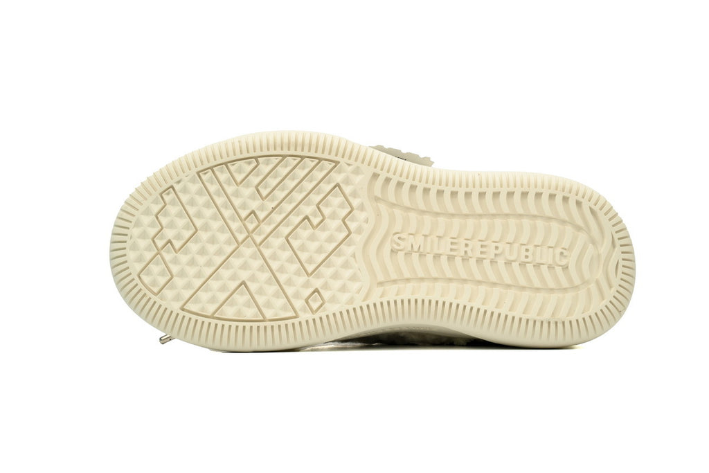 Smilerepublic Cream Canvas Cap-Toe Sneakers