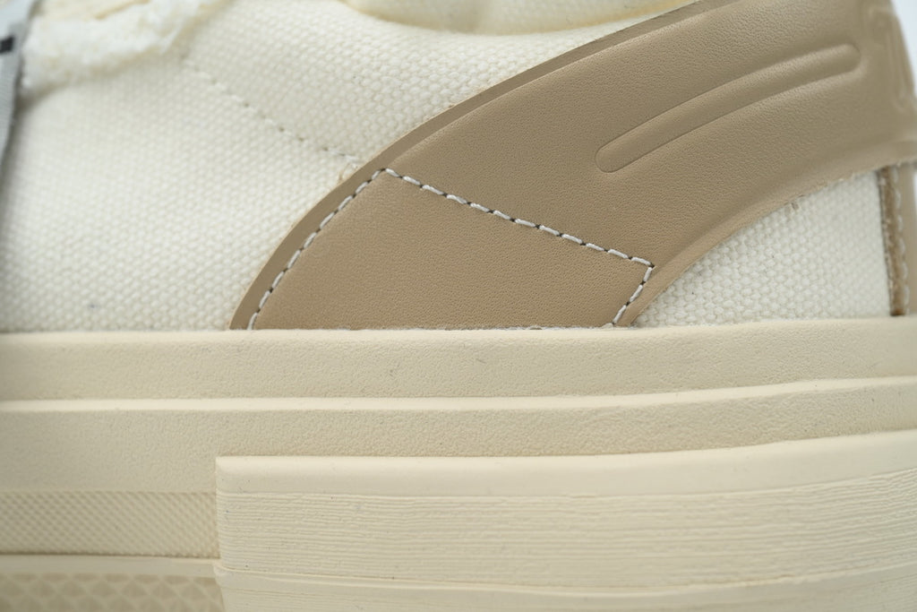 Smilerepublic Light Khaki Canvas Cap-Toe Sneakers