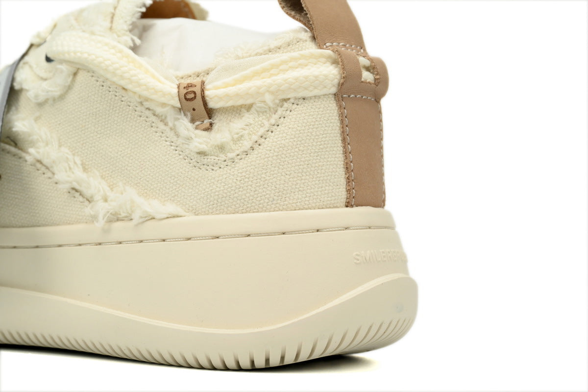Smilerepublic White Canvas Cap-Toe Sneakers