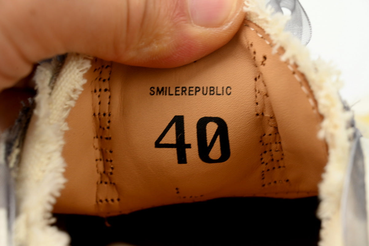 Smilerepublic Silver Frost Canvas Cap-Toe Sneakers