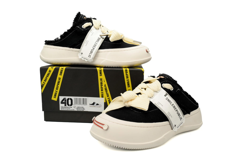 Smilerepublic Black Fabric Cap-Toe Sneakers