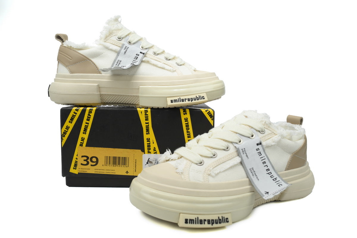 Smilerepublic Light Khaki Canvas Cap-Toe Sneakers