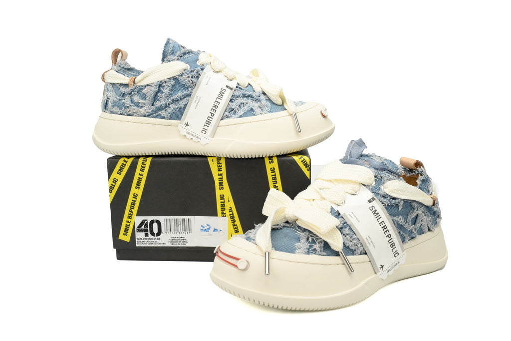 Smilerepublic Canvas Sneakers – Washed Light Blue