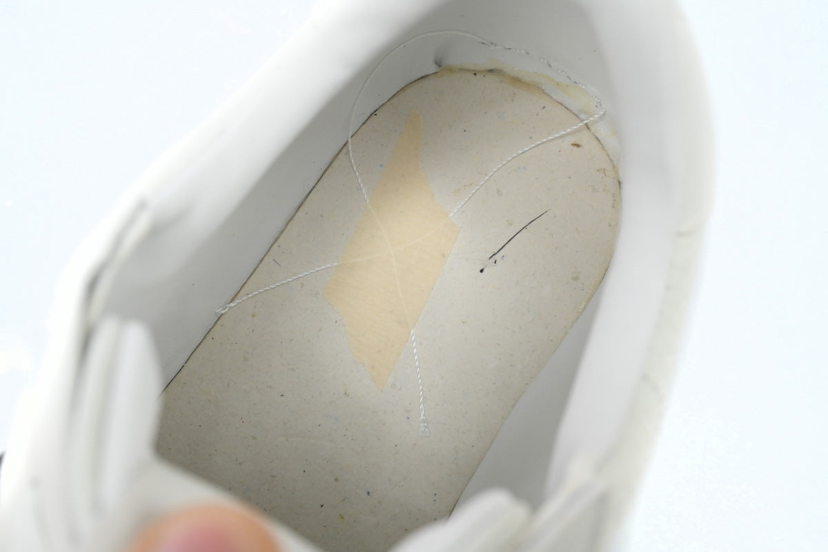 Valentino Garavani VL7N Low Sneakers – White & Black