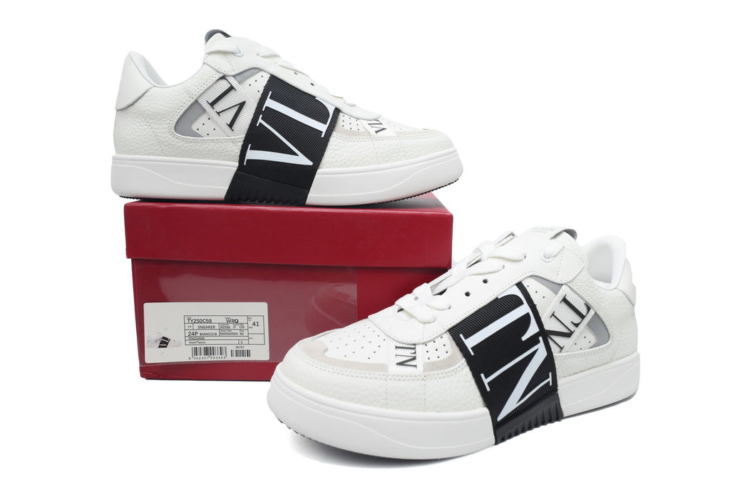Valentino Garavani VL7N Low Sneakers – White & Black