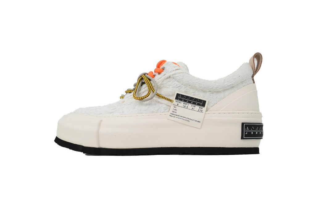 xVESSEL Nougat Snowflake White Fuzzy Sneakers