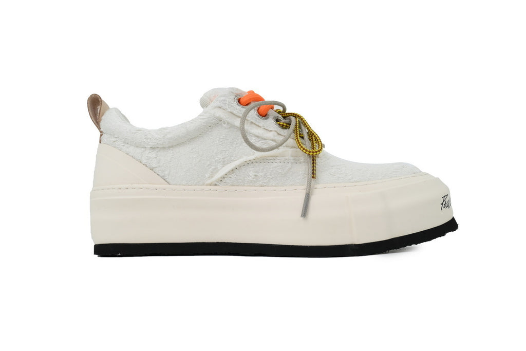 xVESSEL Nougat Snowflake White Fuzzy Sneakers